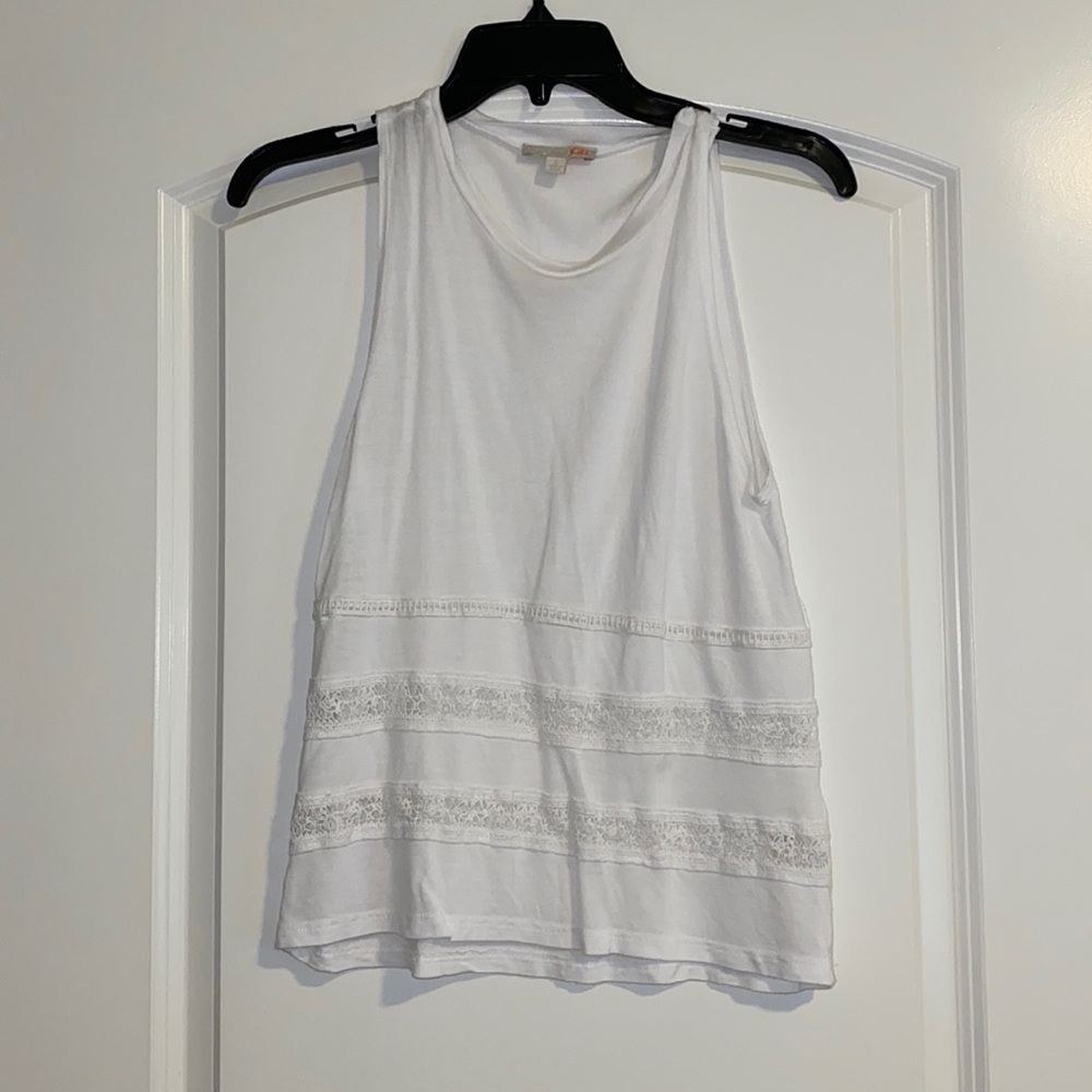 White tank